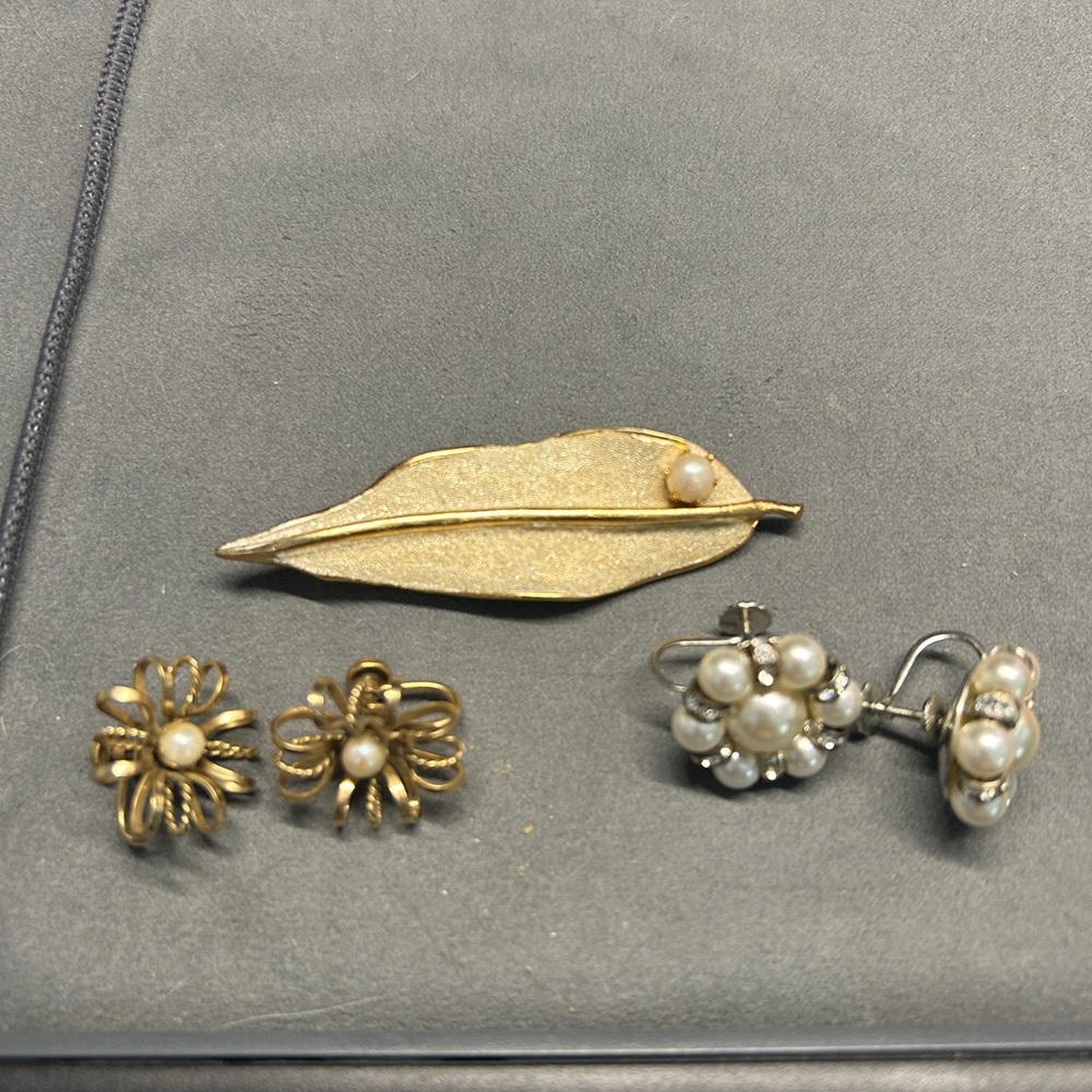 Kramer goldtone leaf pin,Richelieu screw back earrings,12kt filled earrings